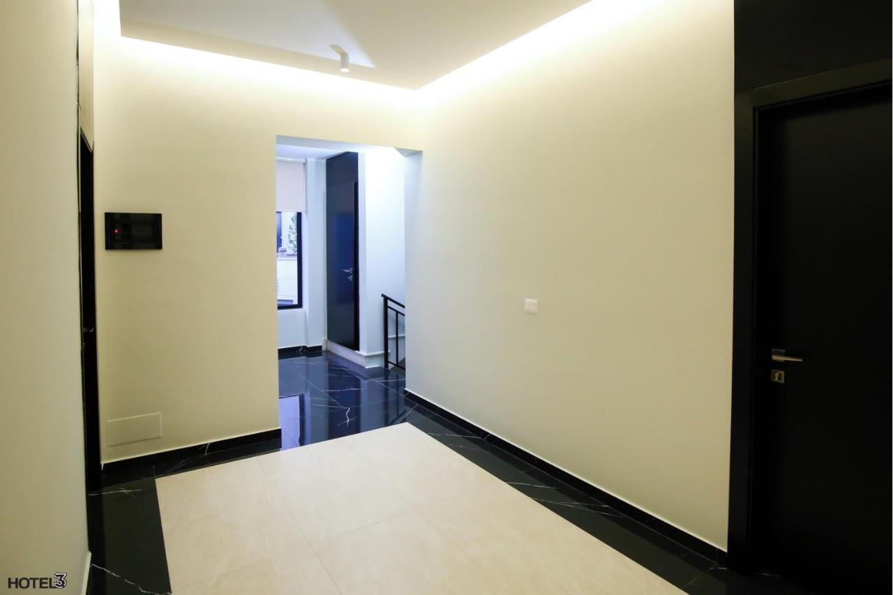 Hotel Three Vlorë Buitenkant foto